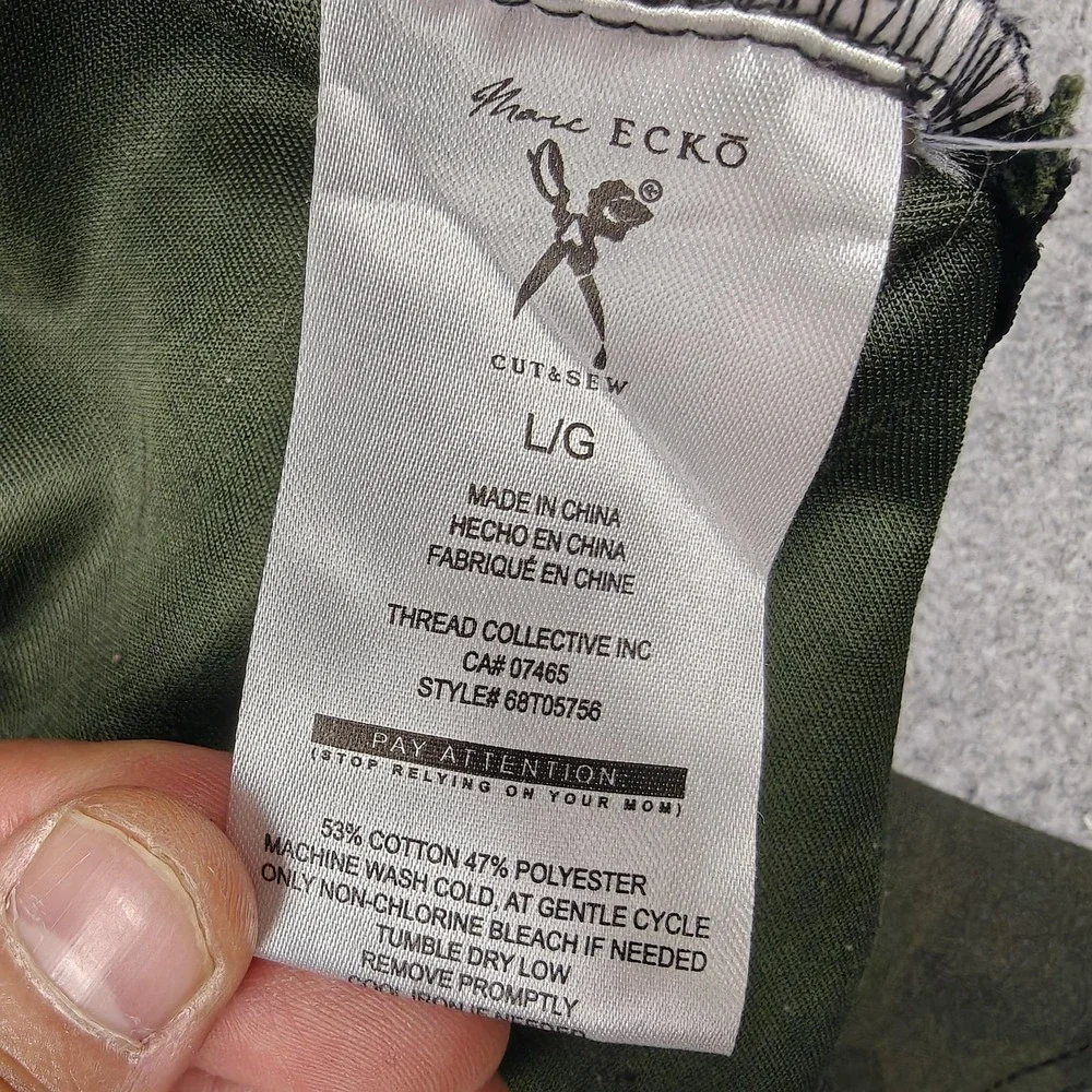 Marc Ecko Shirt Mens Large Green Camo Hooded Flag Graphic‎ Tee Zipper Cut & Sew